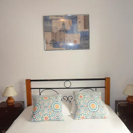 Apartment Surf & *